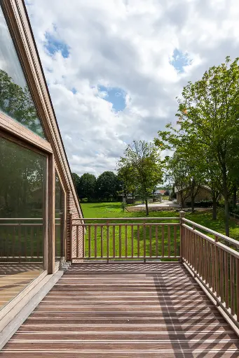 Buitentrap in Onbehandeld Hout
