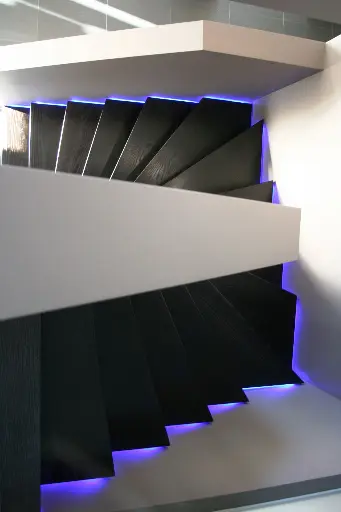 Houten Trap met Ledverlichting
