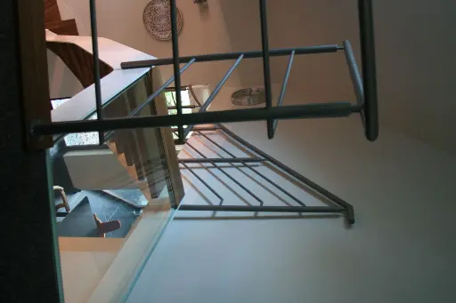 Zwevende Trap met Glazen Balustrade