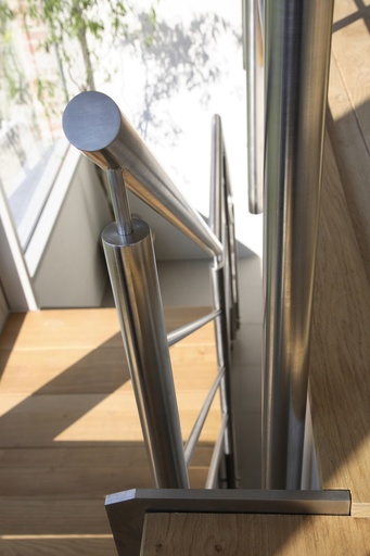 Design Trap met Stalen Trapbomen