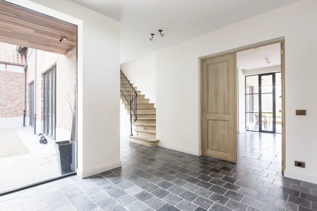 Arne Jennard_Artea_Templeuve_04.webp