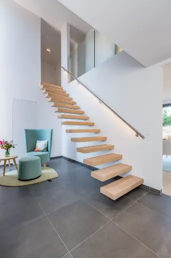 Zwevende, Eiken Trap