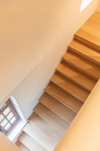 Houten Trap in Warme Eik