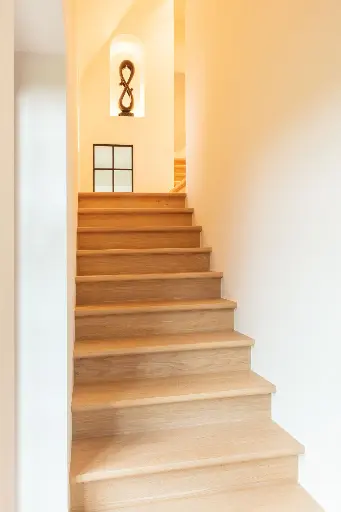 Houten Trap in Warme Eik