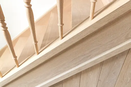 Eiken Trap met klassiek balustrade