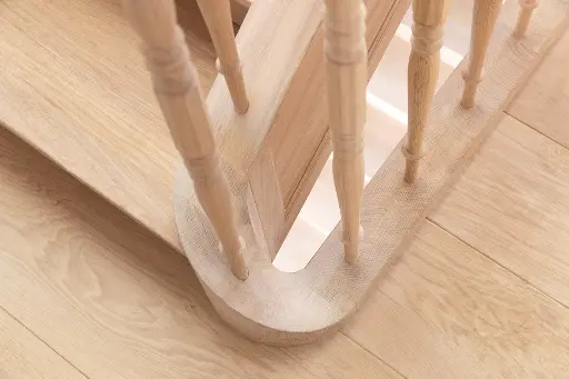 Eiken Trap met klassiek balustrade