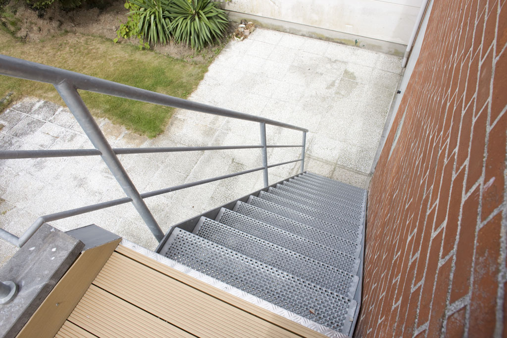 Escalier industriel en métal