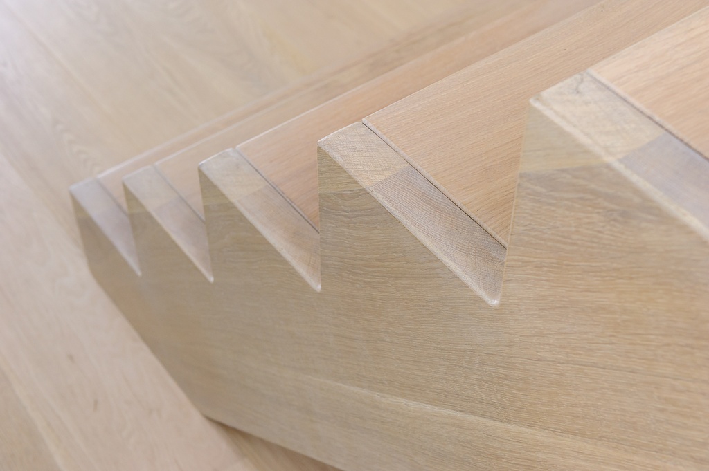 Trap met uitgezaagde trapbomen (77)