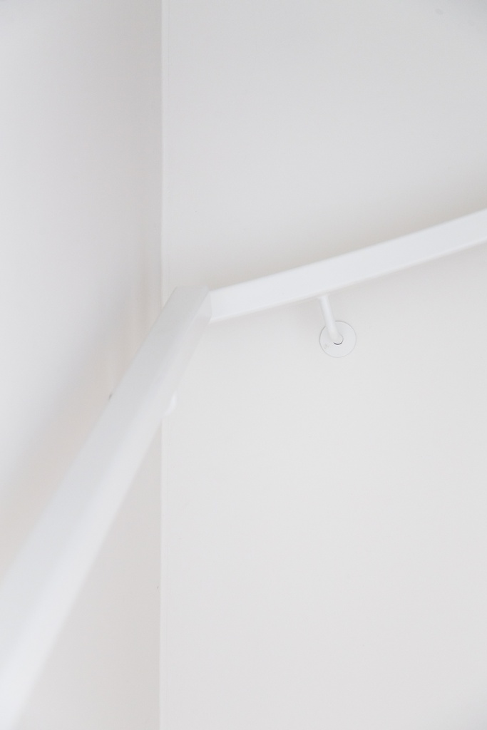 Bloktrap tussen muren, belegd met bamboe (86) 