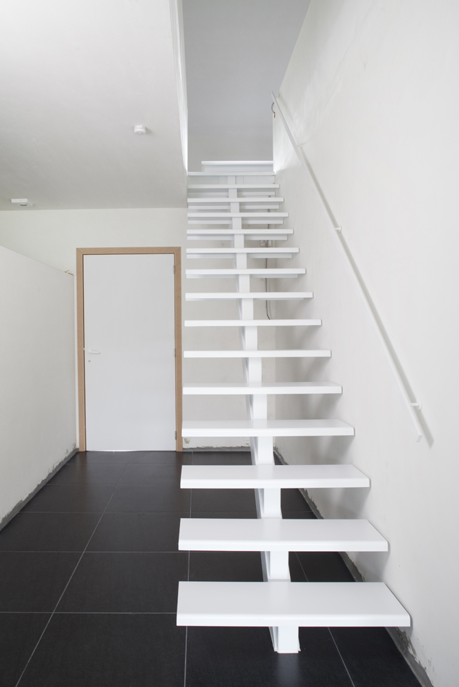 Rechte trap volledig in metaal (69)