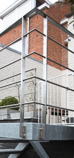 Gegalvaniseerde Trap met Inox Balustrade