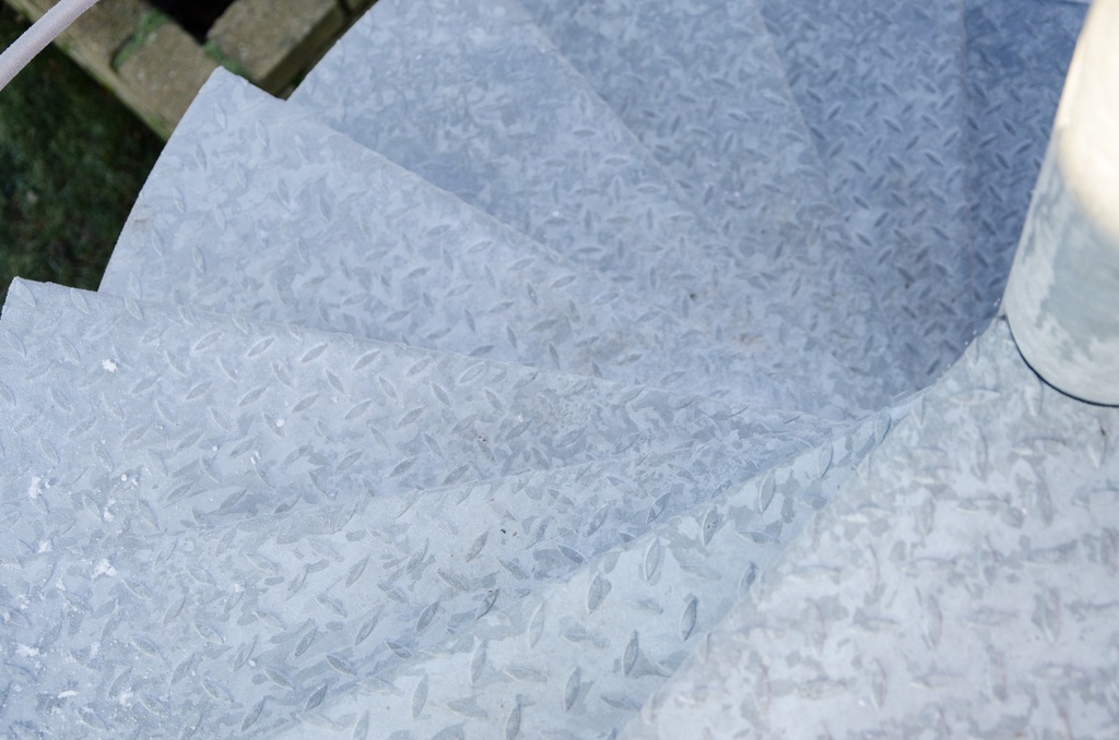 Buitentrap in spilvorm (95)