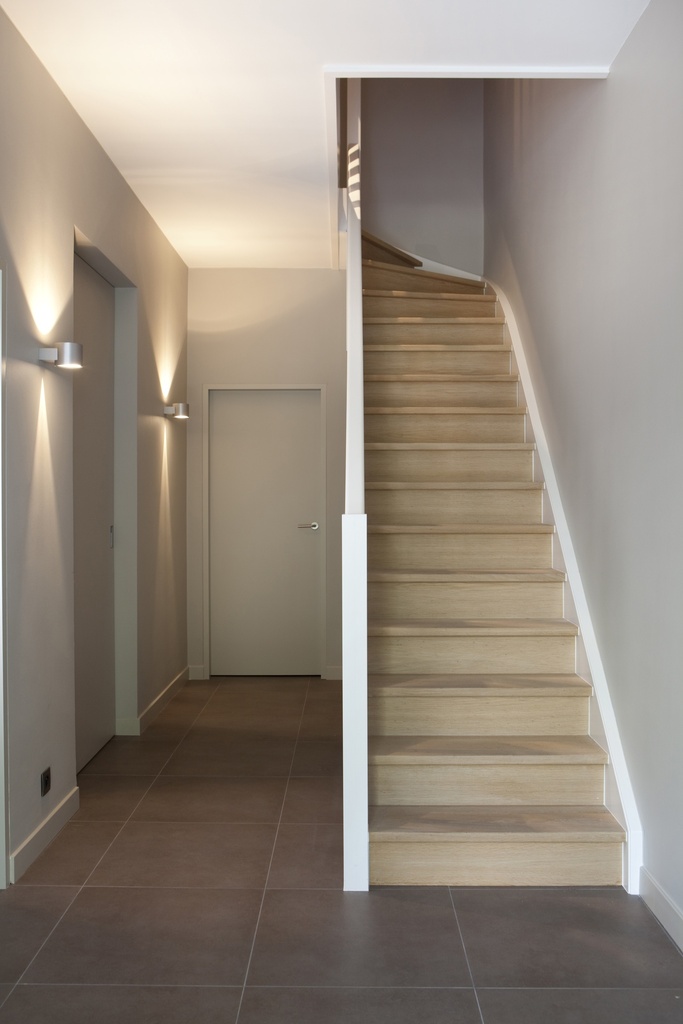 Cottage trap met eiken treden