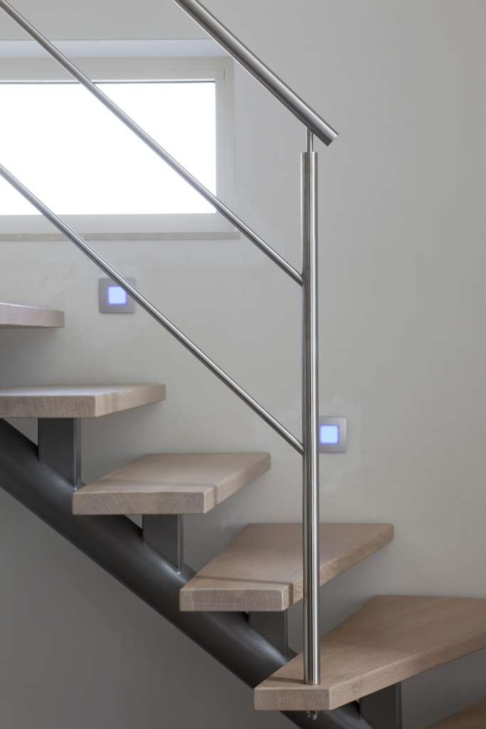 TRAP MET RONDE CENTRALE TRAPBOOM IN METAAL