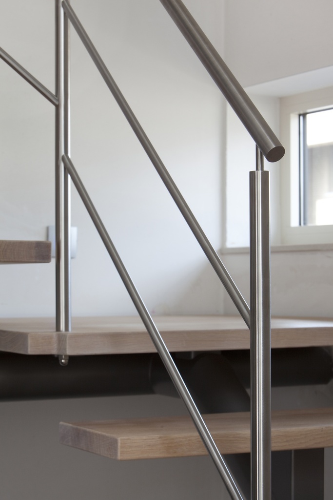 TRAP MET RONDE CENTRALE TRAPBOOM IN METAAL