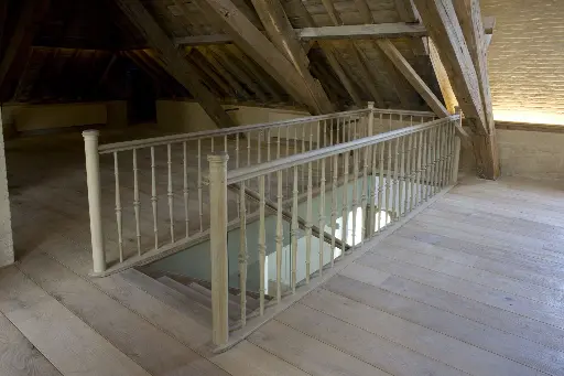 Houten Trap in Open Zolderruimte