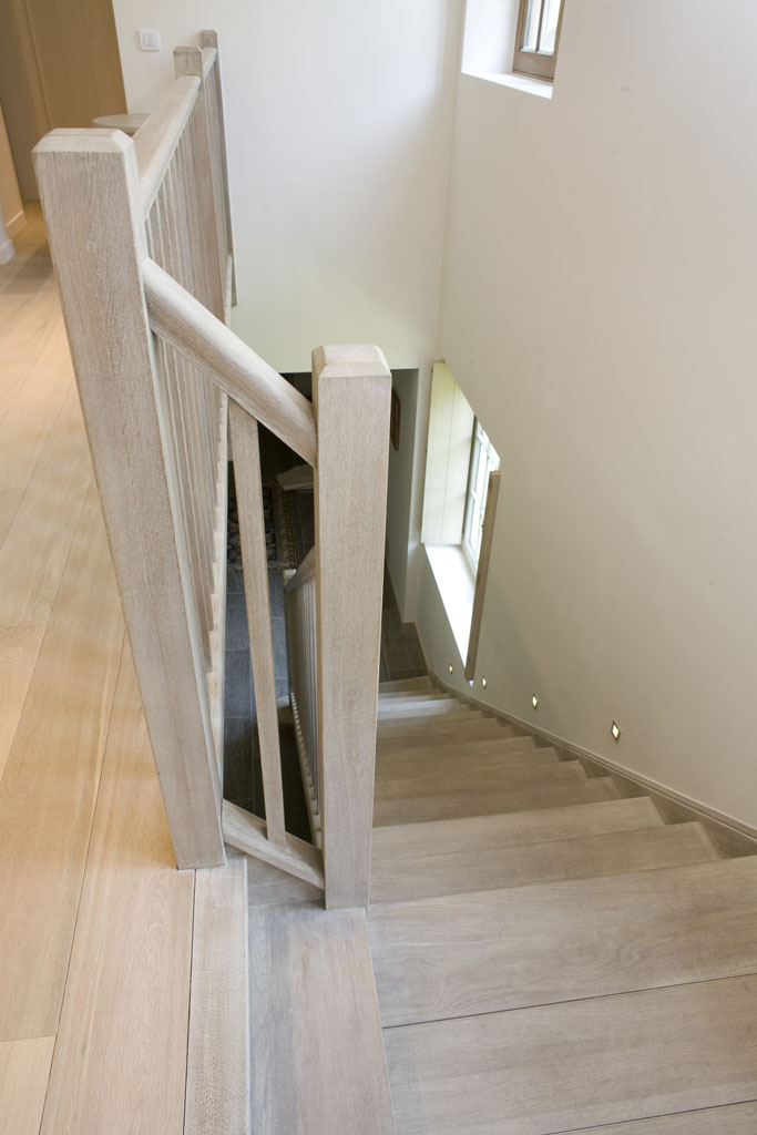 Cottage/Oak Staircase in country style