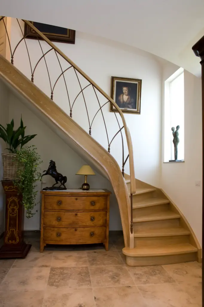 Houten draai trap (3017)