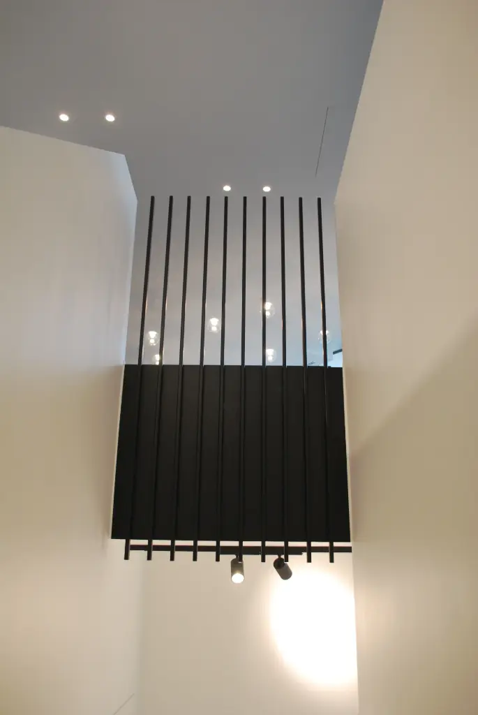 Decoratieve Lattenwand bij Trap