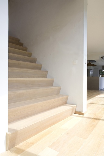 [1046] Escalier en Z sur mesure, blanc transparent