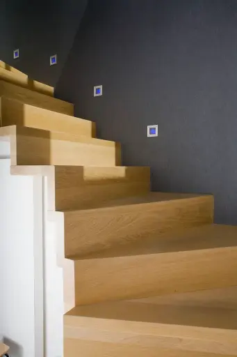 Zwevende Houten Draaitrap